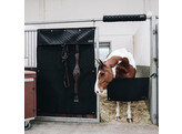 Stable curtain black